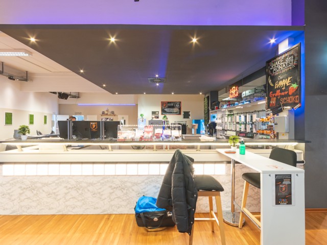 Interactive 360-Degree Panorama Tour